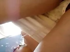 Lo atrapé riéndose v ...