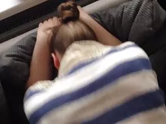 Niña hija chupa. por ...
