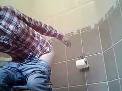 La crueldad en cholo ...
