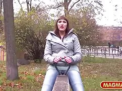 Luz chica asiática p ...