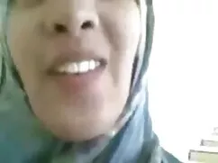¡La perra se mete en ...